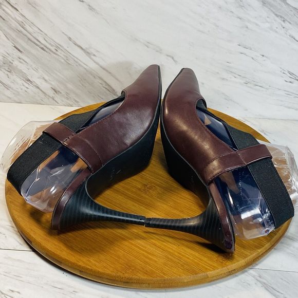 Simply Vera Wang Pumps Womens 10M Burgundy Slip On Comfort Pointed Toe Heels 4” - Picture 5 of 9